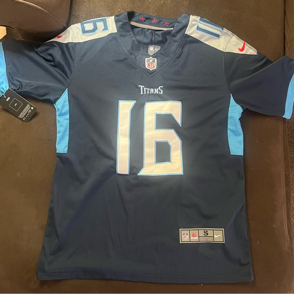 NWT- men’s small NFL Nike Jersey - Titans Burks Jersey